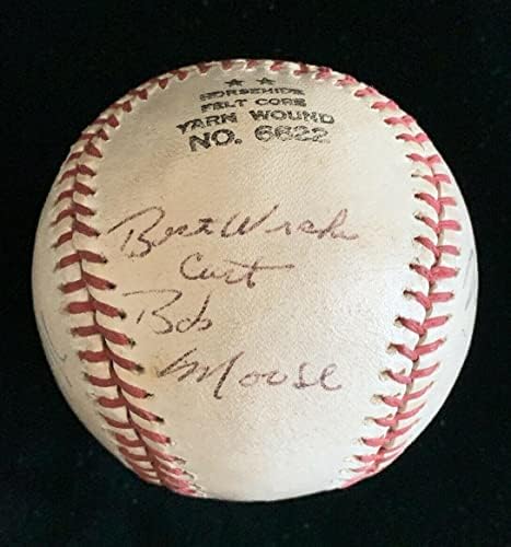 В края на 1960-те, Боб Лос (починал на възраст от 29 години) Пит. Пиратите са ПОДПИСАЛИ Бейзбол общо 4 sigs - Бейзболни топки С Автографи