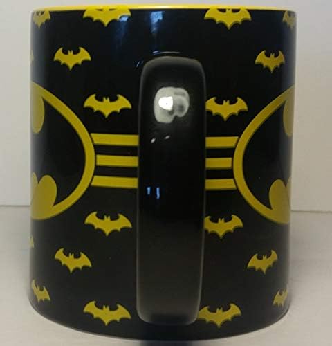 Керамични кафеена чаша за DC Comics от сребро логото на Батман Бъфало и шарките на прилеп, 14 грама, черно / жълто, (BN8632)